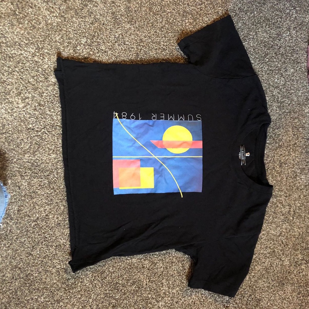 Short sleeve t